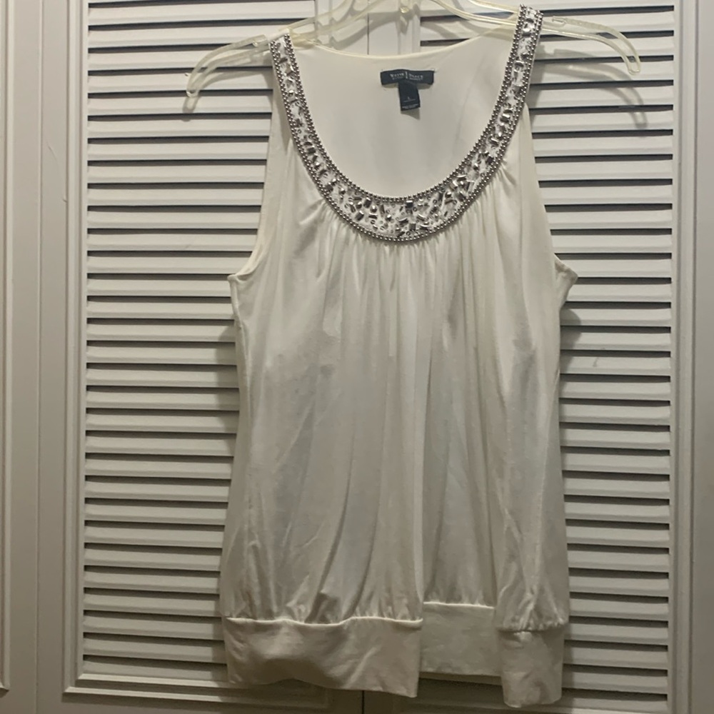 Off white top